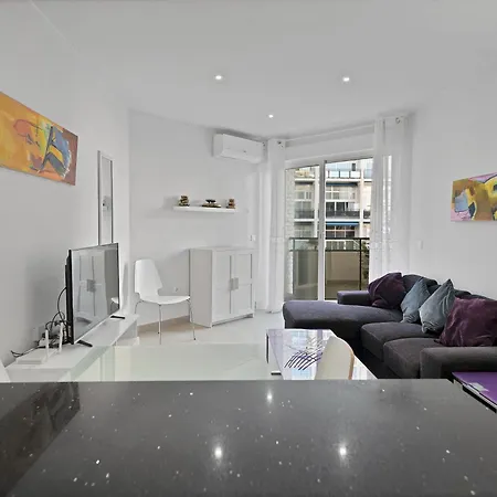 Skol C320 - Wa Apartment Marbella